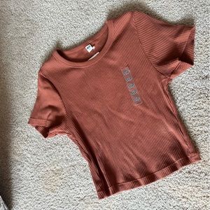 NWT UNIQLO RIBBED TEE